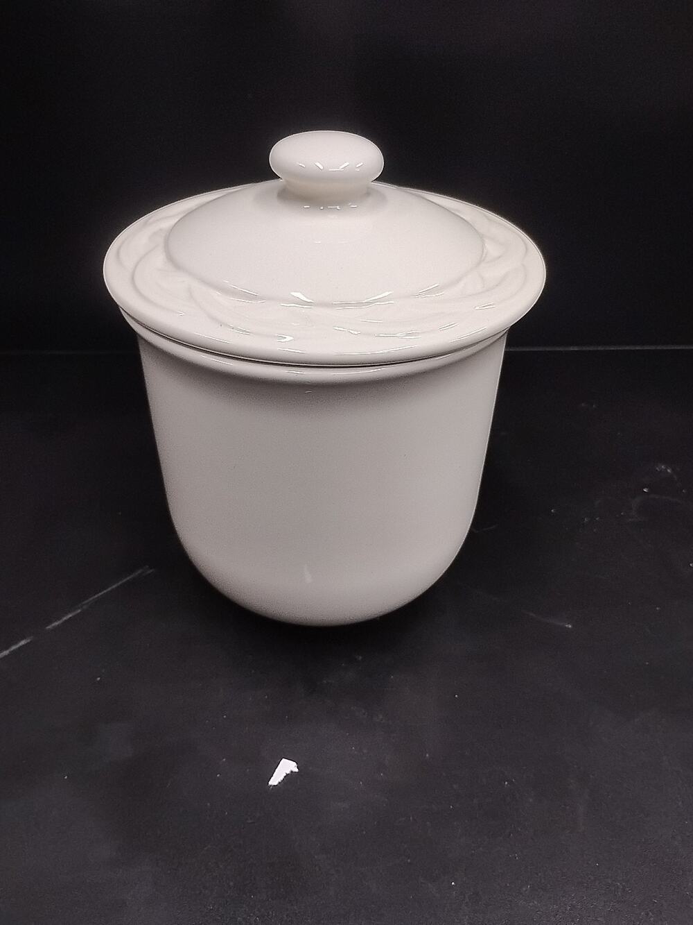 Pfaltzgraff ACADIA WHITE Small Canister 7"